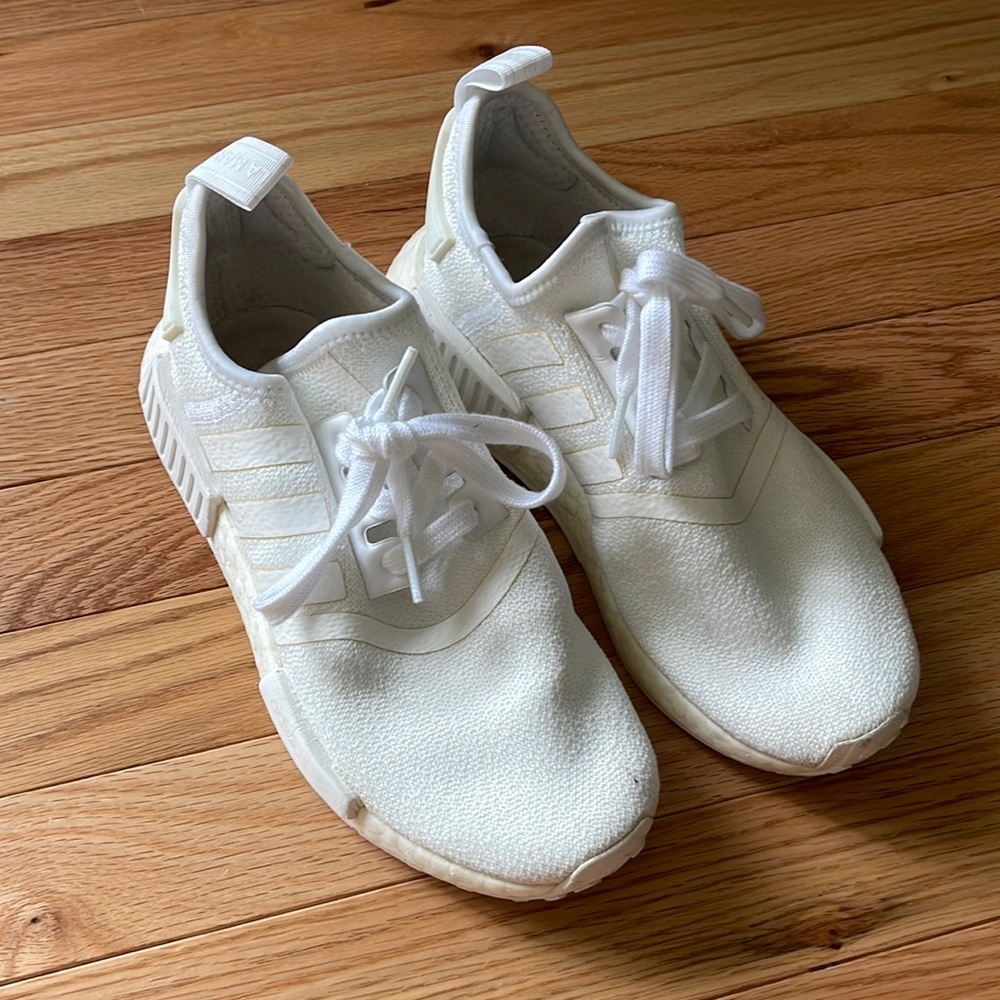 Adidas kids nmd sneakers white size 5.5